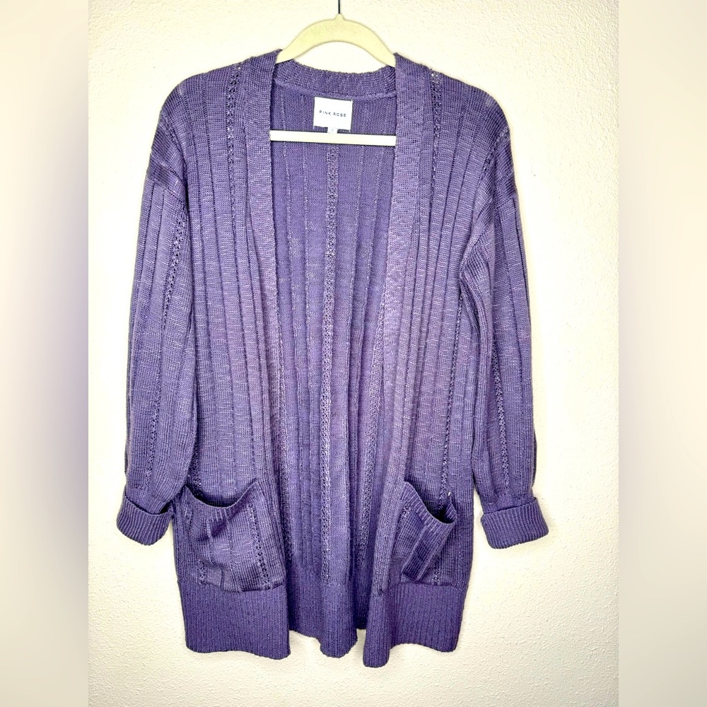 Cozy purple sweater with pockets 💜